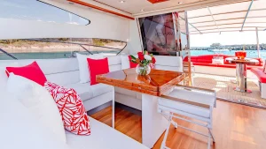 72-Sunseeker-Predator-VANISH-9