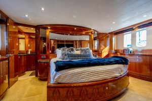 78 Ocean Alexander Lodestar - Torrens Luxury Collection - 17