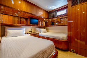 78 Ocean Alexander Lodestar - Torrens Luxury Collection - 21