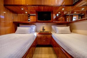 78 Ocean Alexander Lodestar - Torrens Luxury Collection - 22