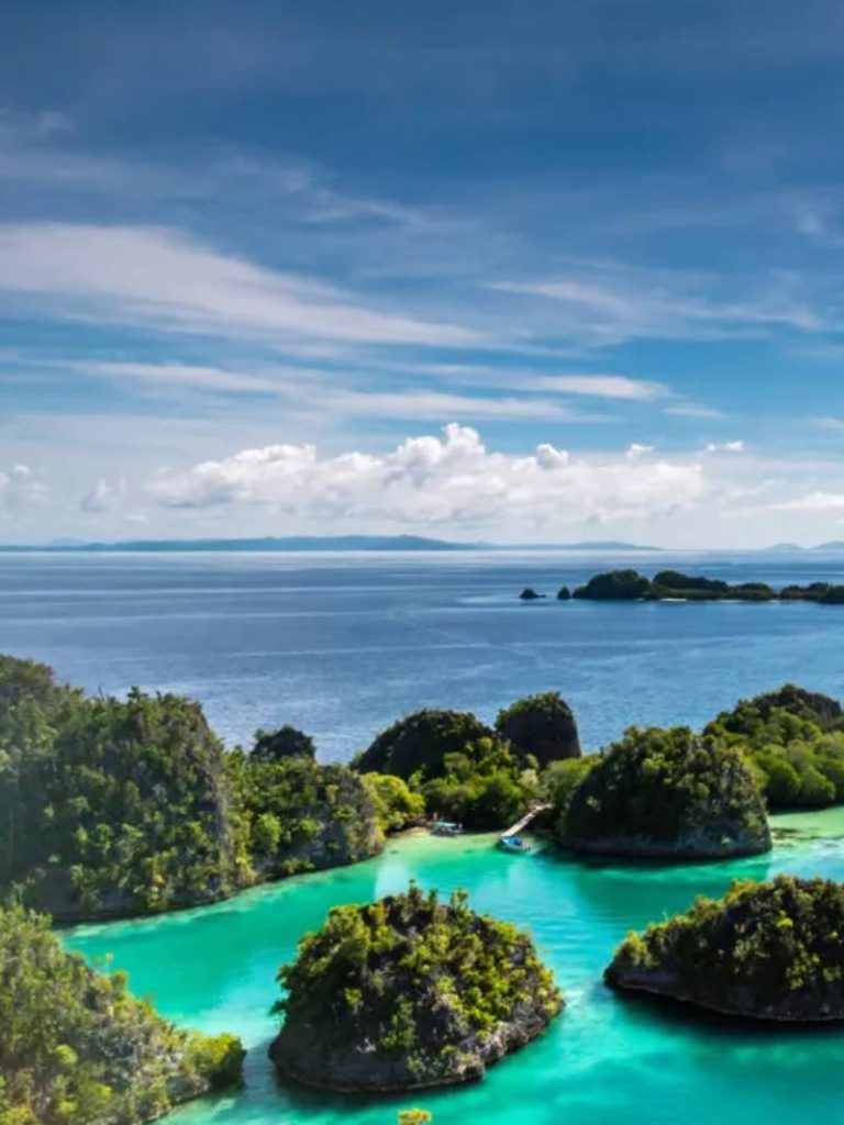Indonesia_Torrens_Luxury_Collection_Charter_Destination