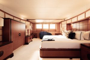 163 Hercules - Feadship - Torrens Luxury Collection (10)