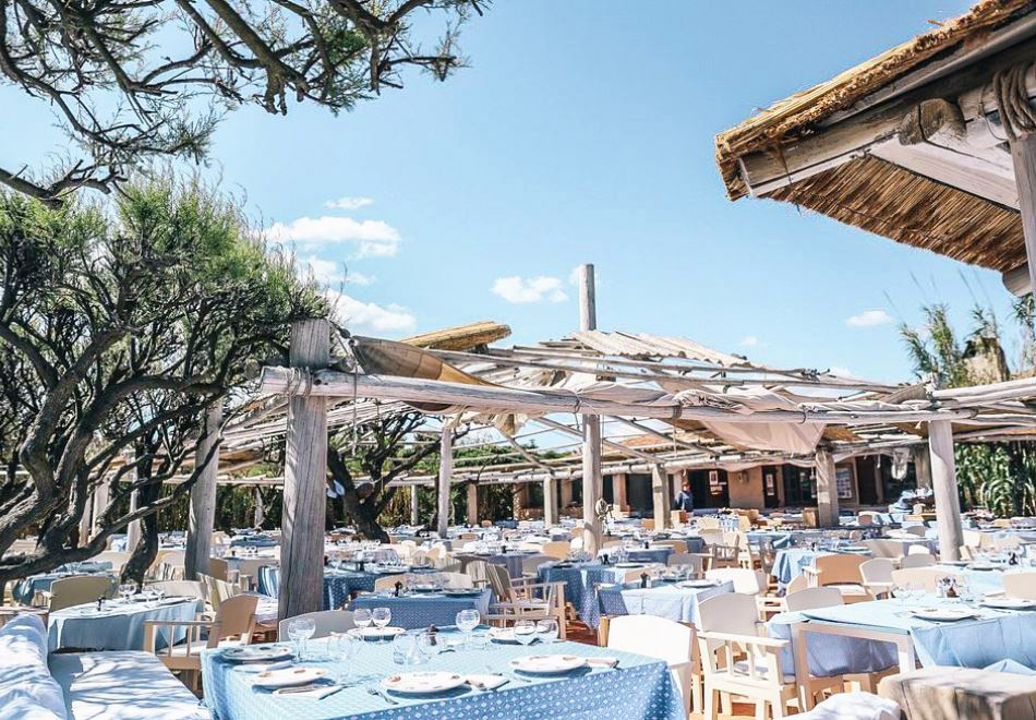 Le club 55 - Torrens Luxury Collection