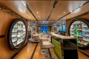 Main deck bar - Scott Free - Yacht for Sale - Torrens Luxury Collection