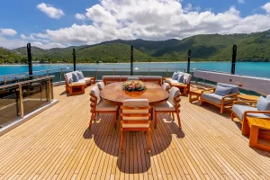 Sun deck al fresco dining - Scott Free -  Yacht for Sale - Torrens Luxury Collection
