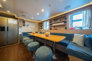 Lounge - AXIOMA Yacht for Sale - Torrens Luxury Collection