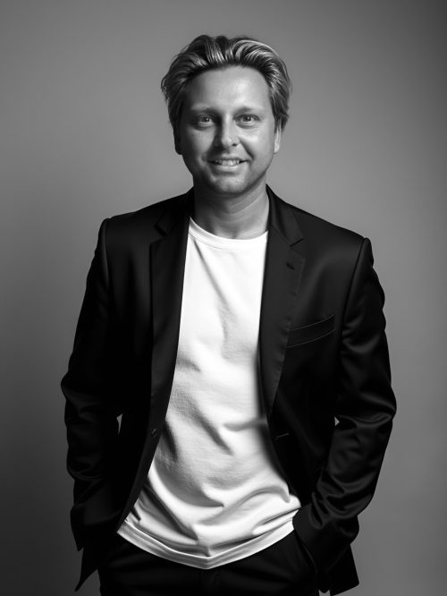 Mitchell Grant Torrens - Torrens Luxury Collection